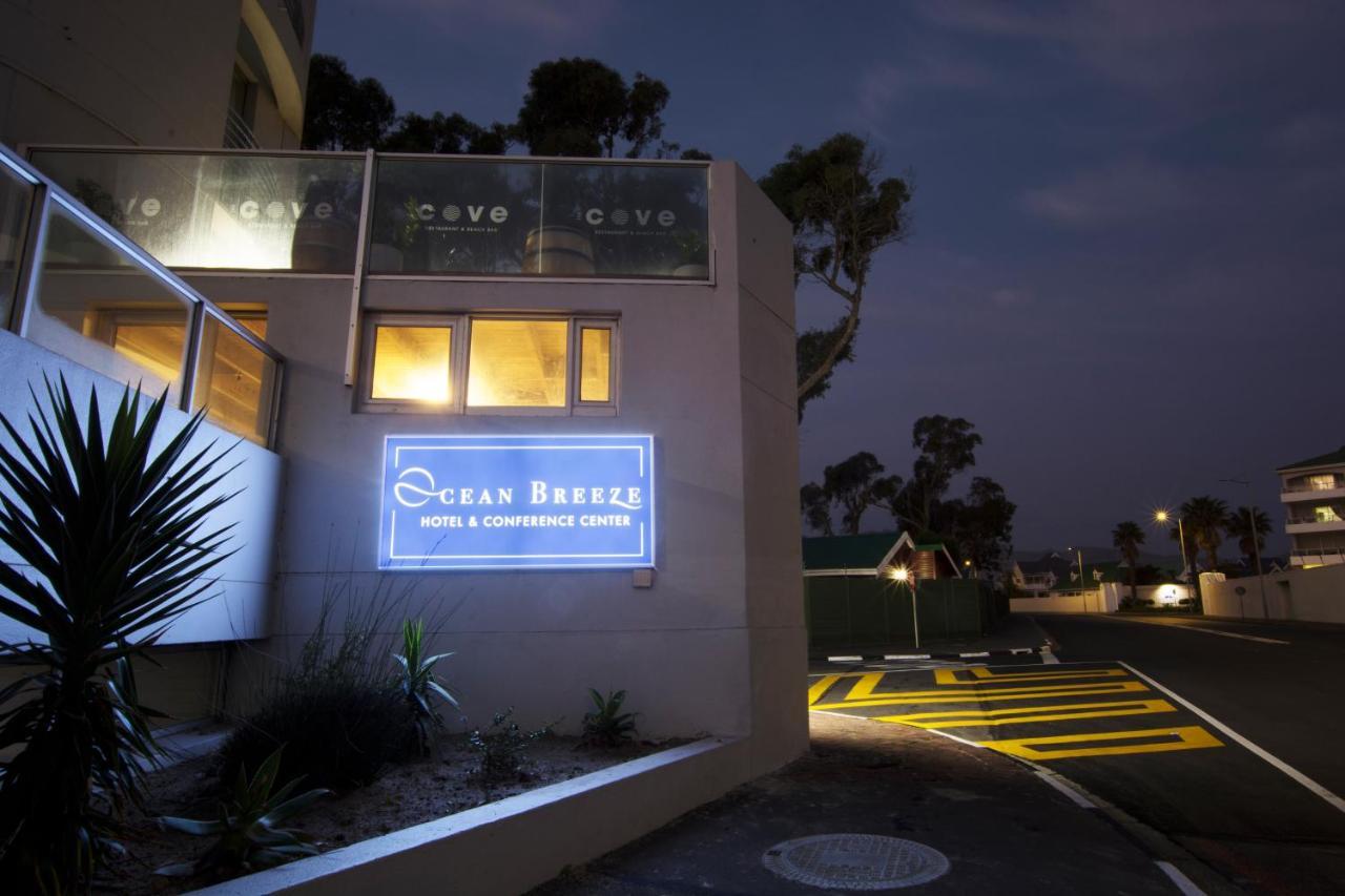 Ocean Breeze Hotel Strand Extérieur photo