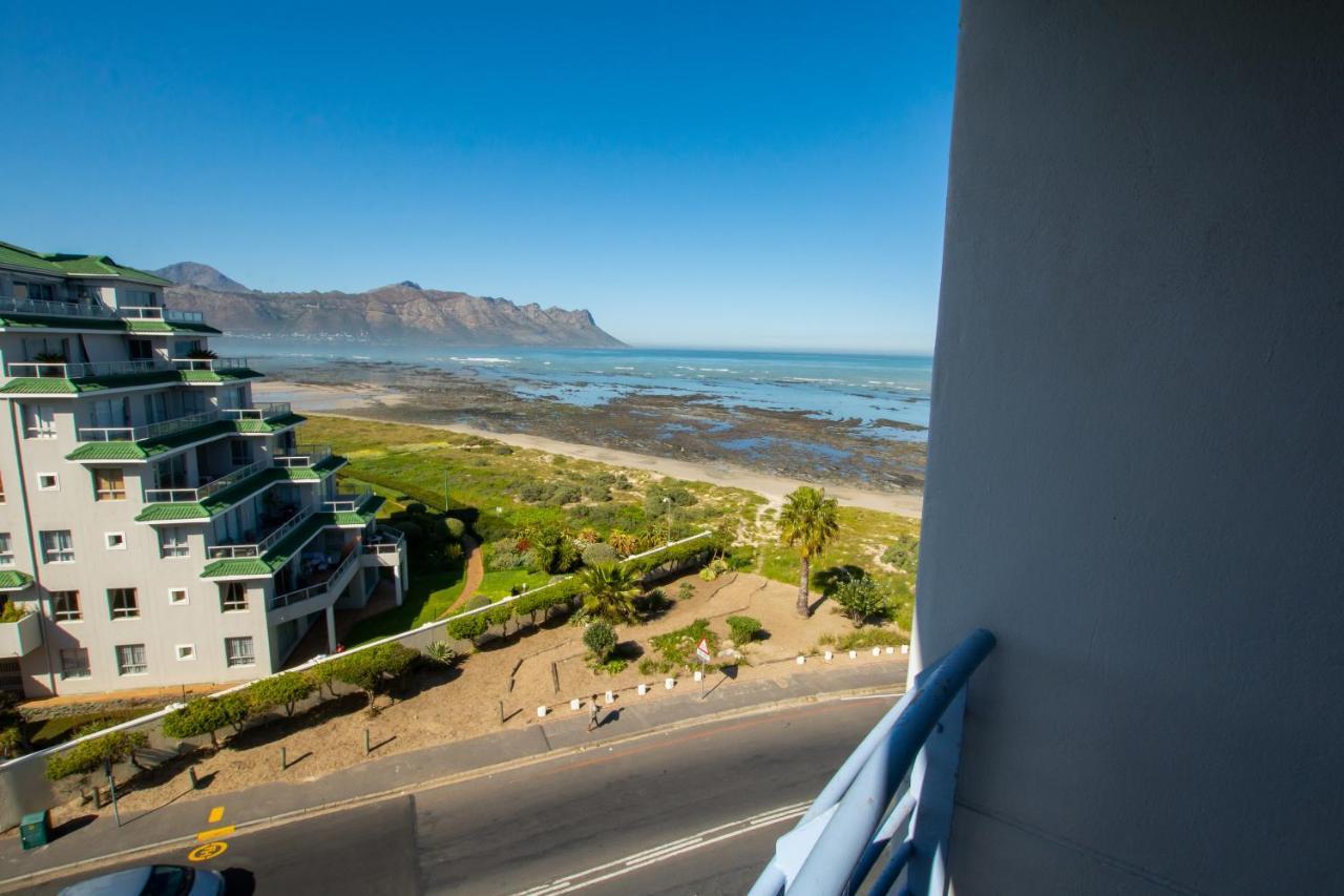 Ocean Breeze Hotel Strand Extérieur photo