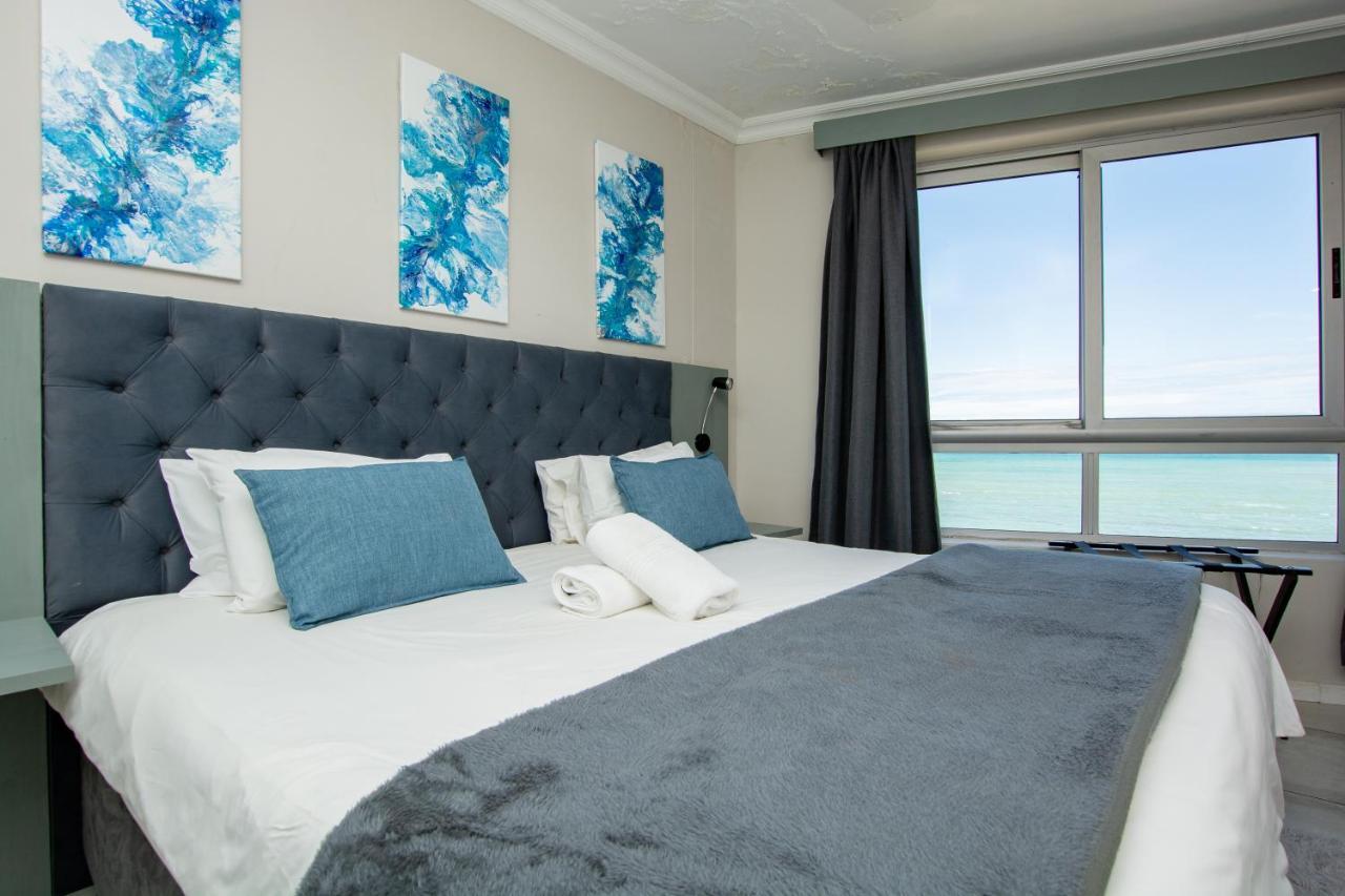 Ocean Breeze Hotel Strand Extérieur photo