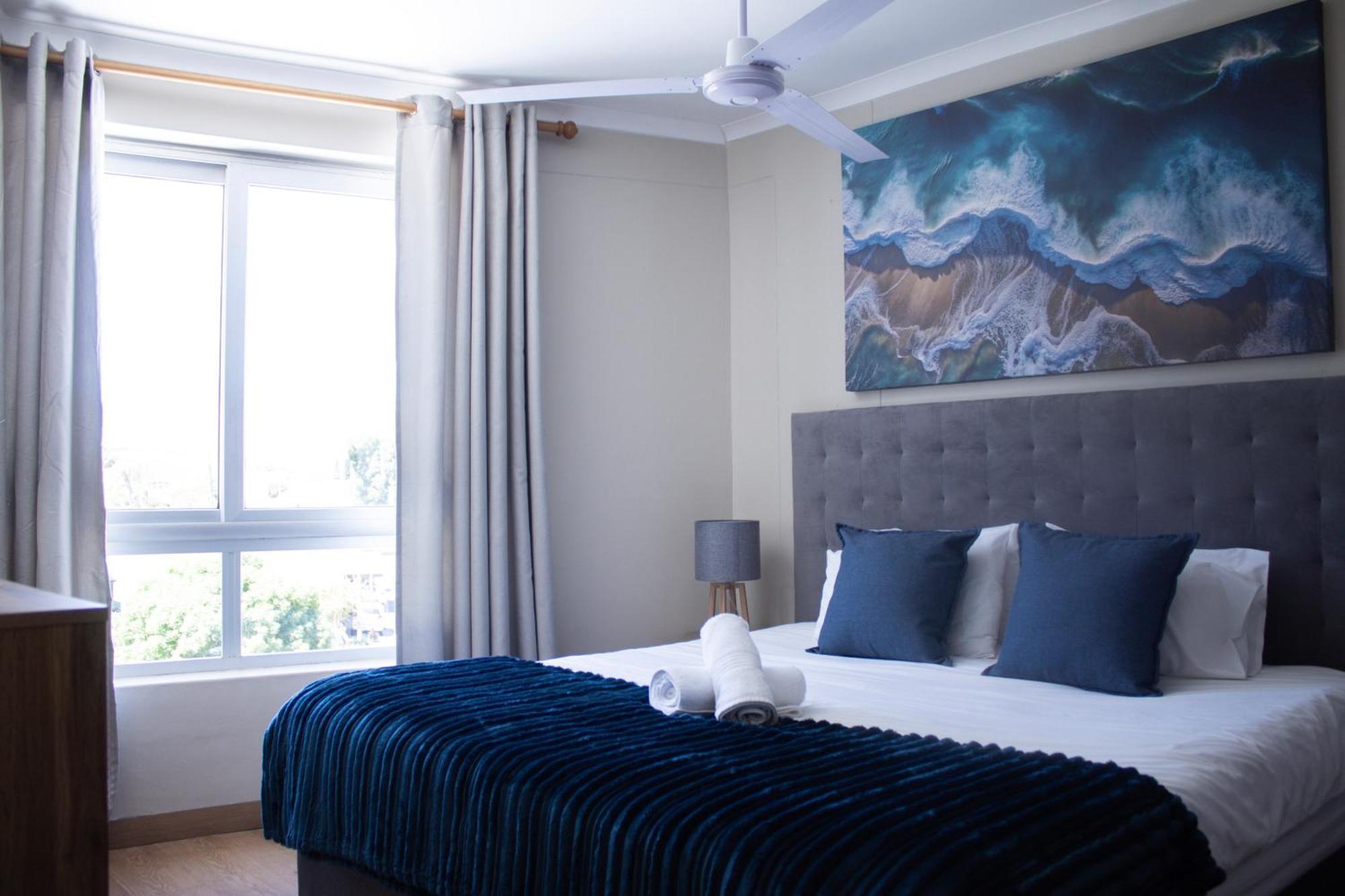 Ocean Breeze Hotel Strand Extérieur photo